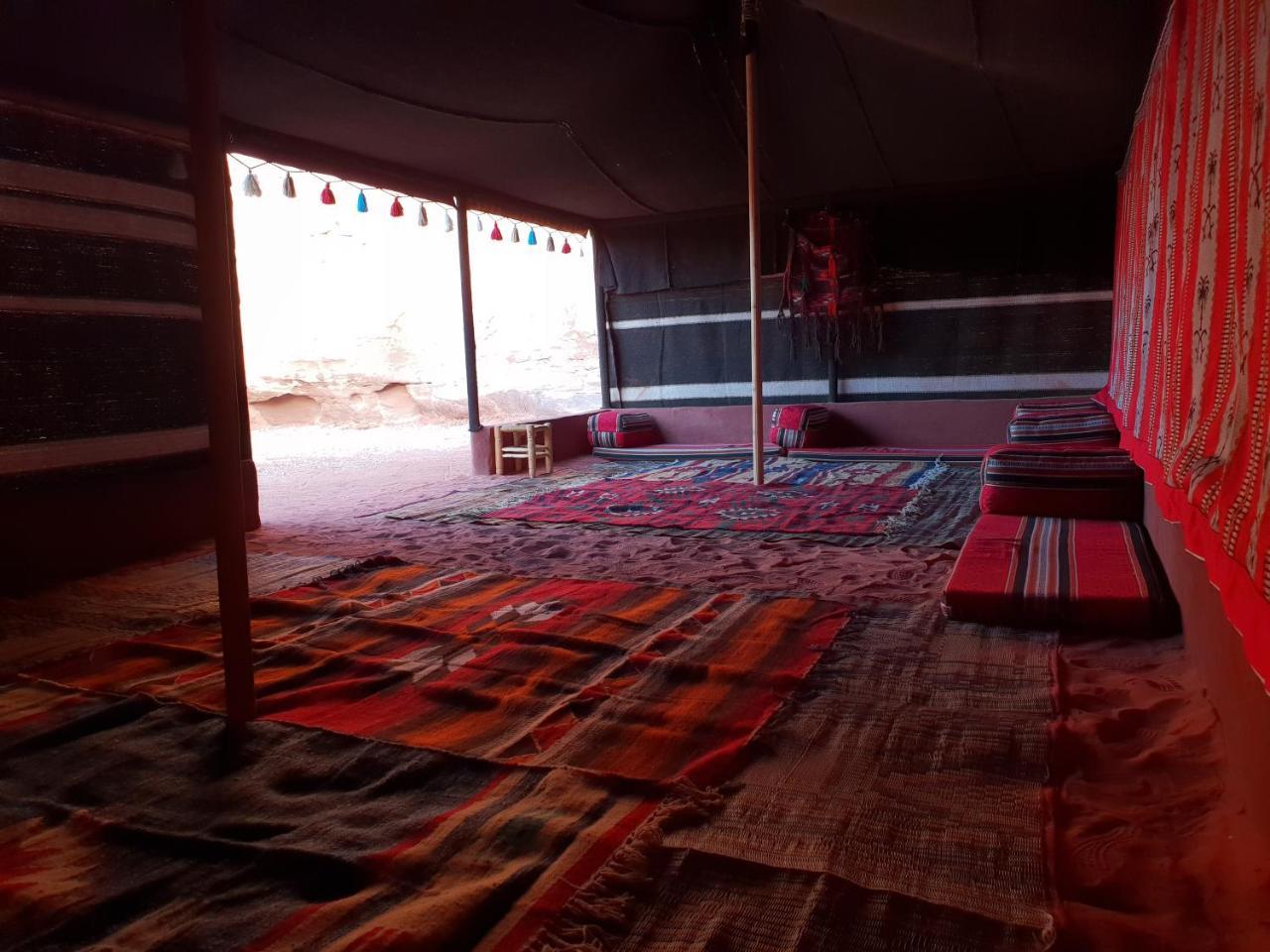 Real Bedouin Experience Tours & Camp Hotell Wadi Rum Eksteriør bilde