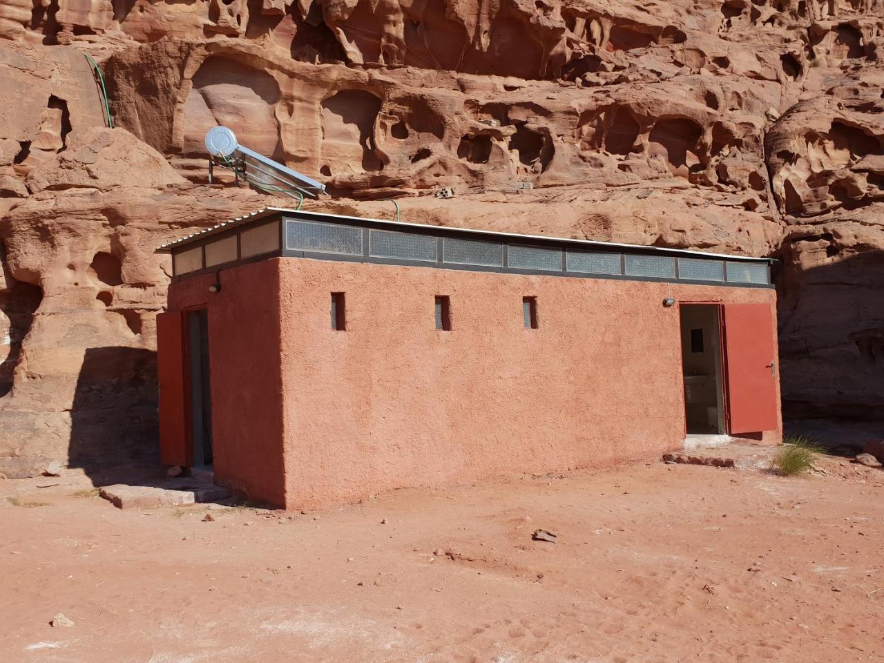 Real Bedouin Experience Tours & Camp Hotell Wadi Rum Eksteriør bilde