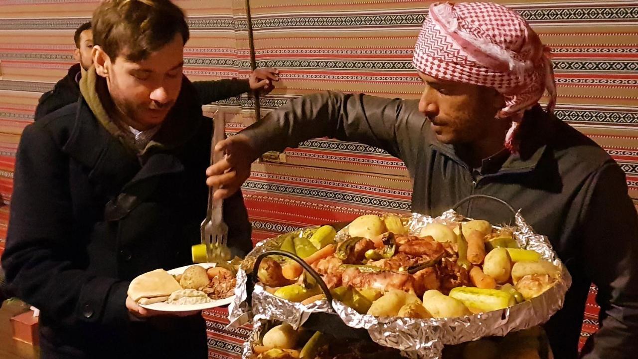 Real Bedouin Experience Tours & Camp Hotell Wadi Rum Eksteriør bilde